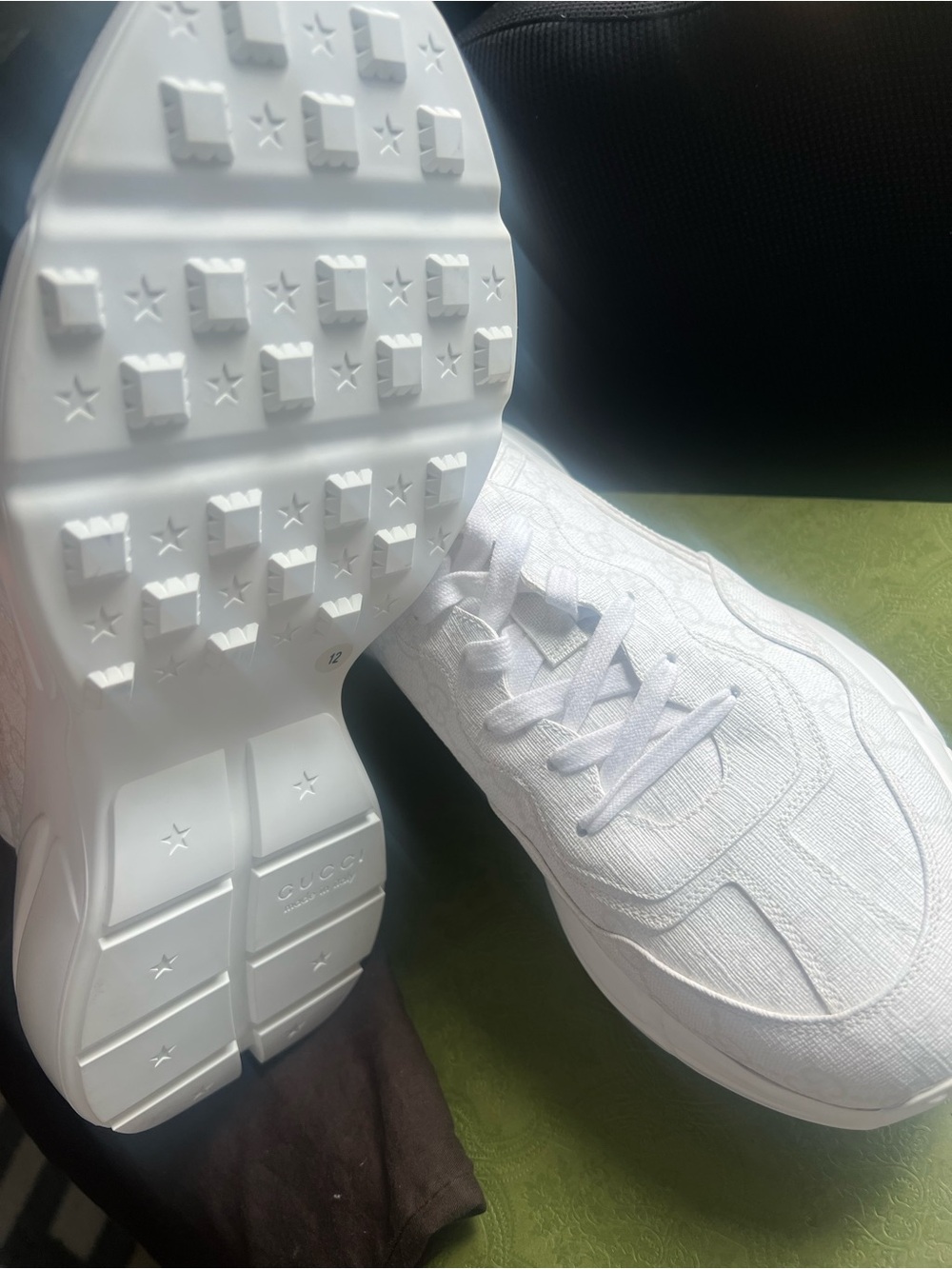 Gucci Men's White Low-Top Monogram Sneakers - Picture 4 of 5